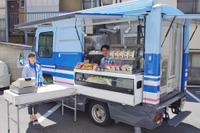 できたての揚げ物を被災地に…ローソン、移動販売車を東北へ 画像