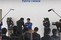 東洋ゴム、仙台工場で入社式…「会社での頑張りで地域復興」 画像
