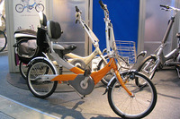 【東京自転車展】「巨人」の提案……歩くように乗る 画像