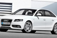 アウディ A4 のエントリーモデルに2リッターエンジン搭載…エコカー減税対象 画像