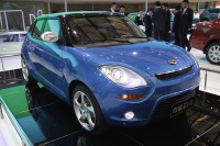 【上海モーターショー11】中国吉利の新型コンパクト…MINI+デミオ?! 画像