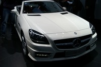 【上海モーターショー11】メルセデスベンツ SLK350 詳細画像…高級車需要の拡大を感じる 画像