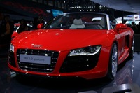 【上海モーターショー11】アウディ R8スパイダー 詳細画像…当然の帰結 画像