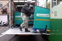 ヤマト運輸、路面電車を利用して集配 京都 画像