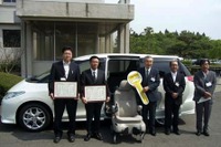 トヨタ車体、展示していた福祉車両を被災地に寄贈「一刻も早く」 画像