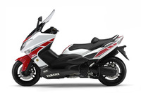 ヤマハ TMAX にWGP参戦50周年記念モデル 画像