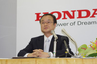 ホンダ伊東社長「燃料電池車は強力な発電装置になる」 画像
