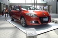 【ルノー メガーヌ 日本発表】競合はVW ゴルフ とプジョー 308 画像