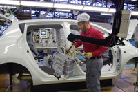 日産、追浜と栃木の稼働時間を変更 節電対策で 画像