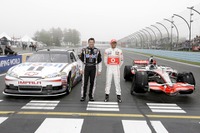 ハミルトン、NASCARに乗る 画像