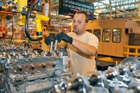 GM、米2工場に投資…4気筒環境エンジン増産へ 画像