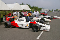 ホンダ 往年の名車がサーキットによみがえった 画像