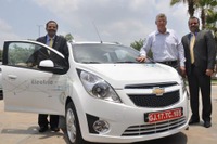 GM、インド向けEV初公開 画像