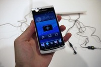『2011 スマートフォンビジネス総調査』富士キメラ総研 画像