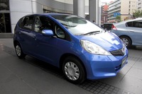 車名別新車ランキング、フィット が9年ぶりトップ…2011年上半期 画像