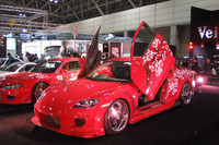【東京オートサロン'04速報】ガルウイングの意味……ヴェイルサイド 画像