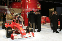 【デトロイトショー'04速報】フェラーリのアメリカ限定ロゴ 画像