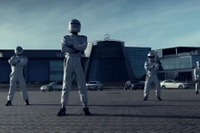 メルセデスベンツ、最強のドリフト軍団［動画］ 画像