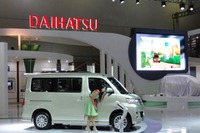 【ジャカルタモーターショー11】ダイハツ詳細画像…いろいろ出していきたい 画像