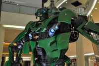 【インドネシア】トランスフォーマー、ジャカルタのモールに登場 画像