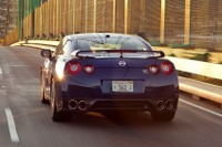 出るか?! インフィニティ版 GT-R 画像