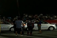 縦列駐車のギネス世界記録、早くも更新［動画］ 画像