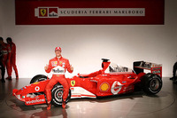【写真蔵】フェラーリ『F2004』……今季も盤石の勝利めざす 画像