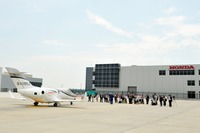 【インタビュー】ホンダジェット藤野社長…外寸は小さく、性能とキャビンは上のクラス 画像
