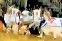 親善試合が大乱闘に---中国vs米国バスケ［動画］ 画像