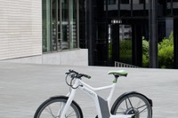 【フランクフルトモーターショー11】スマートの電動アシスト自転車、市販へ 画像