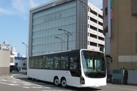 慶應電動バスが公道試乗会を実施 画像
