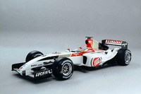 【写真蔵】トップ3撃墜へ……「B・A・R ・ホンダ006」の挑戦 画像