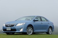 【トヨタ カムリ 新型発表】全車ハイブリッド化 画像