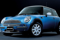 『MINI』発売2周年記念の特別限定車 画像