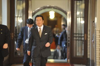 枝野幸男前官房長官 新しい経産相に 画像
