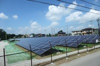 「館林ソーラーパーク」出現 曙ブレーキの工場跡地に大規模太陽光発電所 画像
