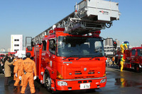 消防車にNOx・PM法で特例 継続車検 画像