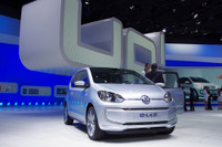 【フランクフルトモーターショー11】VW e-up! 詳細画像…EVは2013年登場 画像