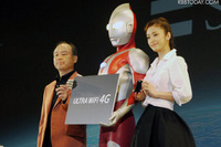 上戸彩がローマからメールした相手の男性 画像