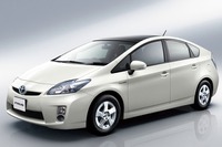 新車登録台数、プリウス が3年連続トップ…2011年度上半期車名別 画像