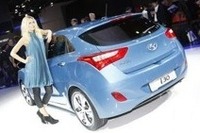ヒュンダイの欧州戦略車、i30 にPHV計画…プリウス に対抗 画像
