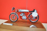 ［全日本模型ホビーショー11］EBBRO初の5分の1レーサー 画像