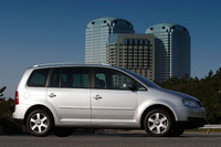 【インプレ'04】津々見友彦 VW『ゴルフトゥーラン』 座ってよし、走ってよし、すべての面で練れている 画像