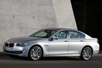 BMW 5シリーズ 燃費改善…523i に直4エンジン 画像