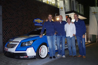 WTCC マシンが住宅街に!? シボレードライバー来日パーティ 画像