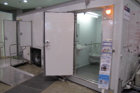 【RISCON・SEECAT】究極の仮設トイレ、トイレトレーラー 画像
