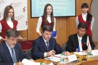 コマツ、ロシア極東での建設機械分野の人材育成に協力 画像