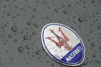 霧の箱根にマセラティが集合 画像