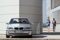 BMWグループ、業績好調で増配へ 画像
