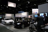 【ITS世界会議11】BMWはeuro FOT実験車両3台を出展 画像